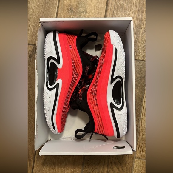 Jordan 36 Low Infrared Basketball Shoes DH0833-660 Mens Size 10